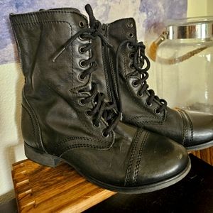 Troopa Lace-up Combat Boots